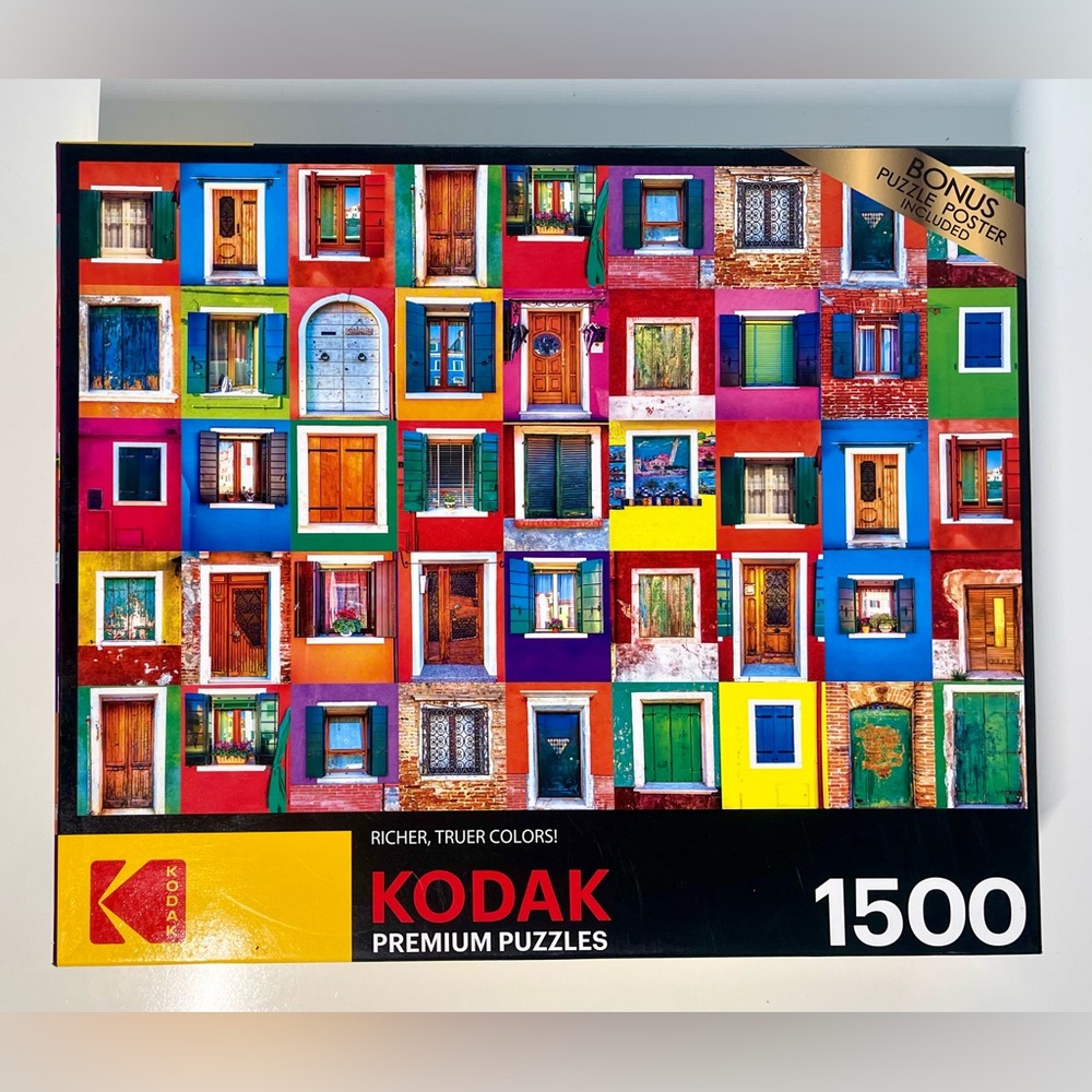 Kodak - 1500pc Puzzle pieces - Colorful Windows and Doors of Burano